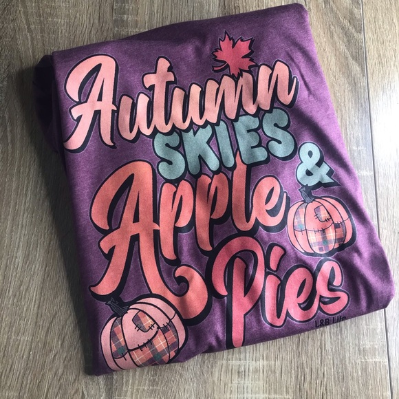 NEW Boutique Fall Autumn Skies Apple Pies Tee - Picture 5 of 7